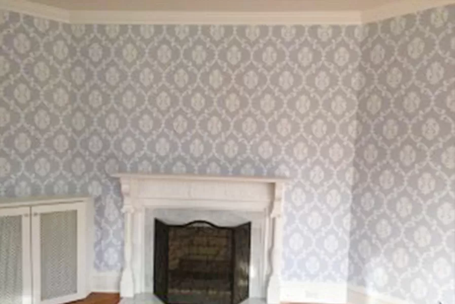 Castle Complements Painting Wallpaper Installation before6_600